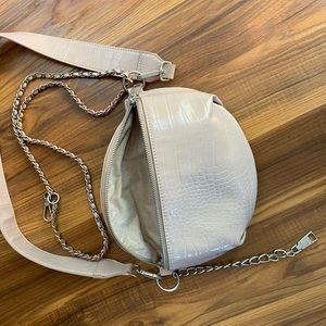 Steve Madden Bida Nude Belt Bag